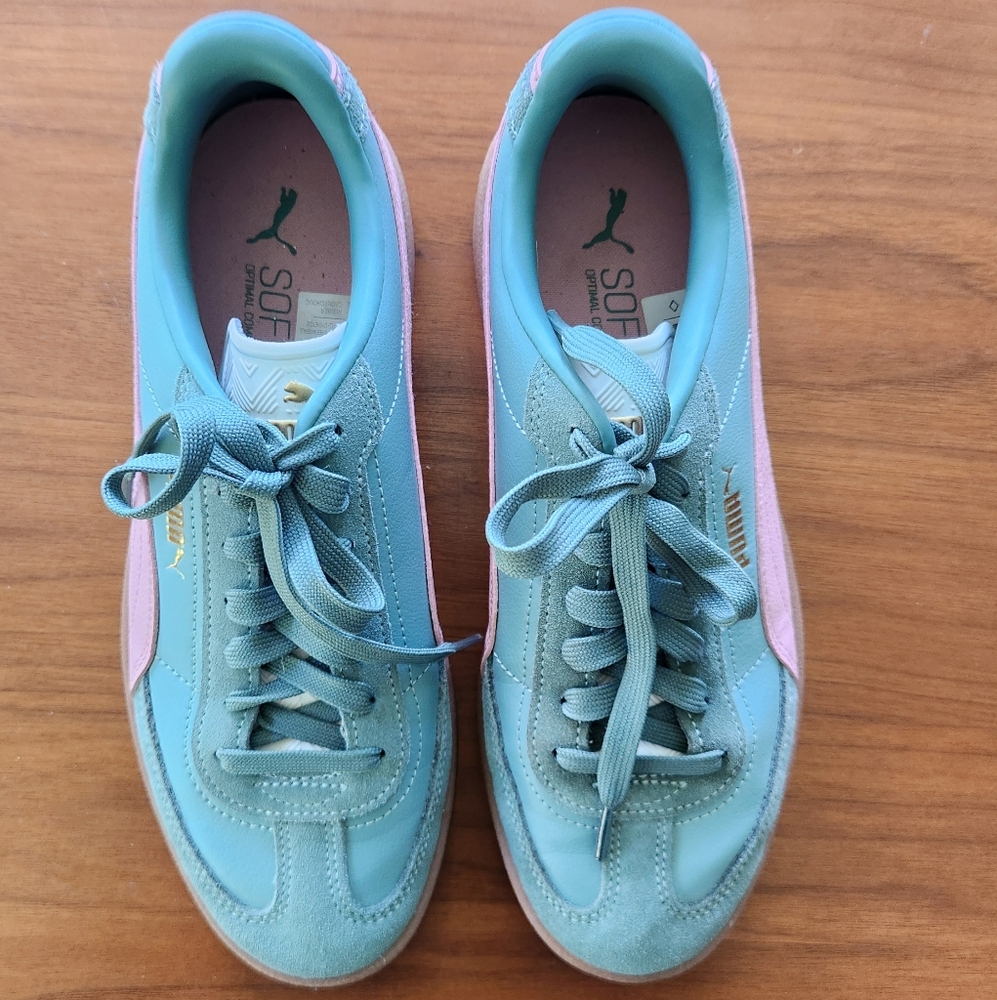 Puma Teal and Pink Sneakers